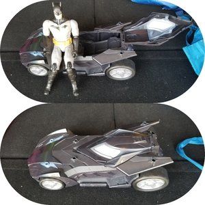 12" Batman with Batmobile